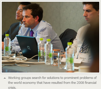 Third KF Global Seminar Debates Key Economic Issues