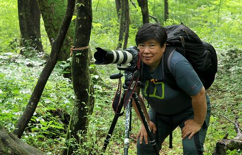 [Interview] Photographer <font color='red'>Lee</font> <font color='red'>Dong</font> <font color='red'>Chun</font> Documents Waning Korean Tradition