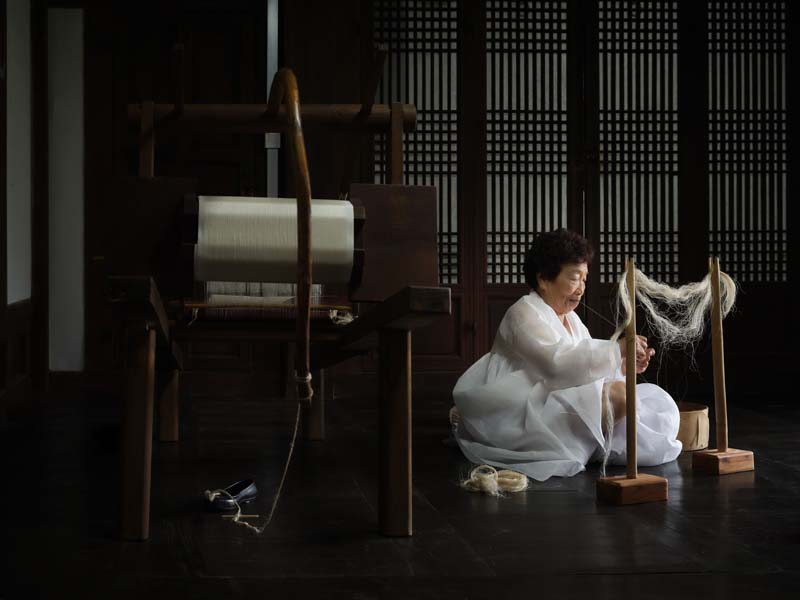 무더위 속에서 빚어낸 청량함 