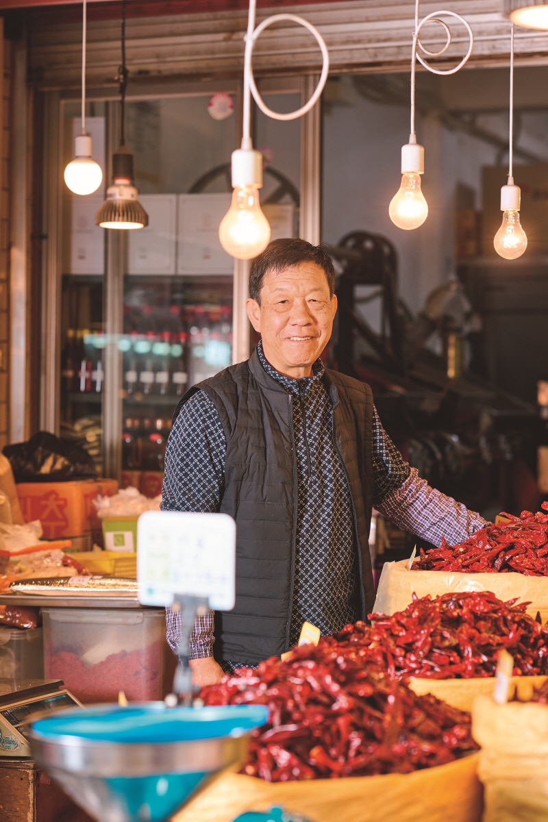 VỊ BÙI GIA TRUYỀN